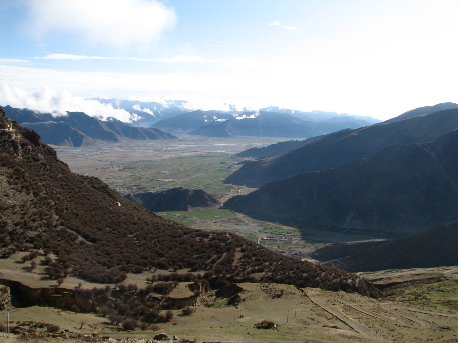 Ganden Monastery (Chinese Name: 甘丹寺) in Tibet - Lhasa | Secret World Trip Planner