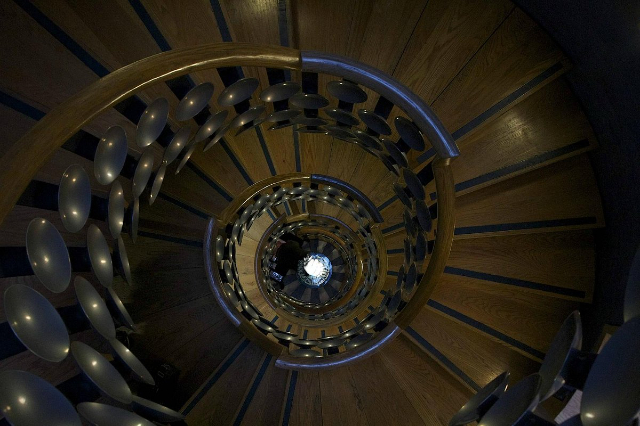 Museo ng Magic Circle - 12 Stephenson Way | Secret World Trip Planner