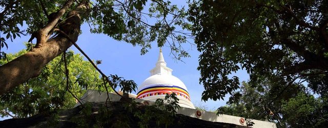 Monasterio de Kudumbigala - Okanda | Secret World Trip Planner