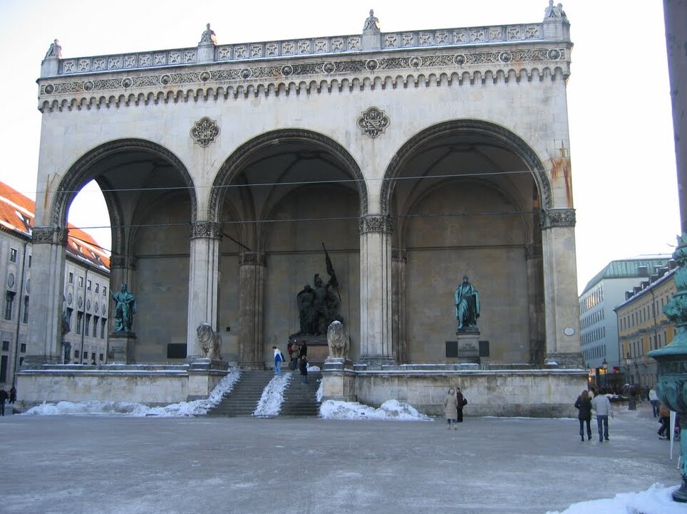 Munich: Field Marshal's Hall - München | Secret World Trip Planner