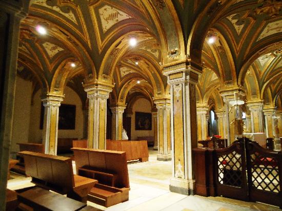 San Sabino Katedrali - Bari | Secret World Trip Planner