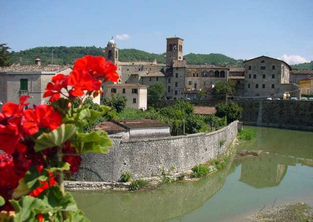 Сант-Анджело-ин-Вадо - Sant'Angelo In Vado | Secret World Trip Planner