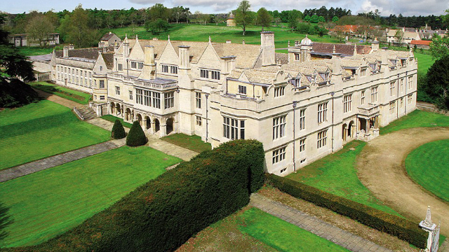 พระราชวังอเพธอร์ป - Apethorpe | Secret World Trip Planner