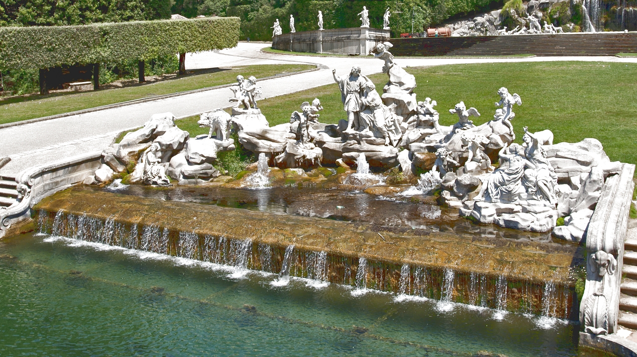 Fonte de Venus e Adonis - Caserta | Secret World Trip Planner