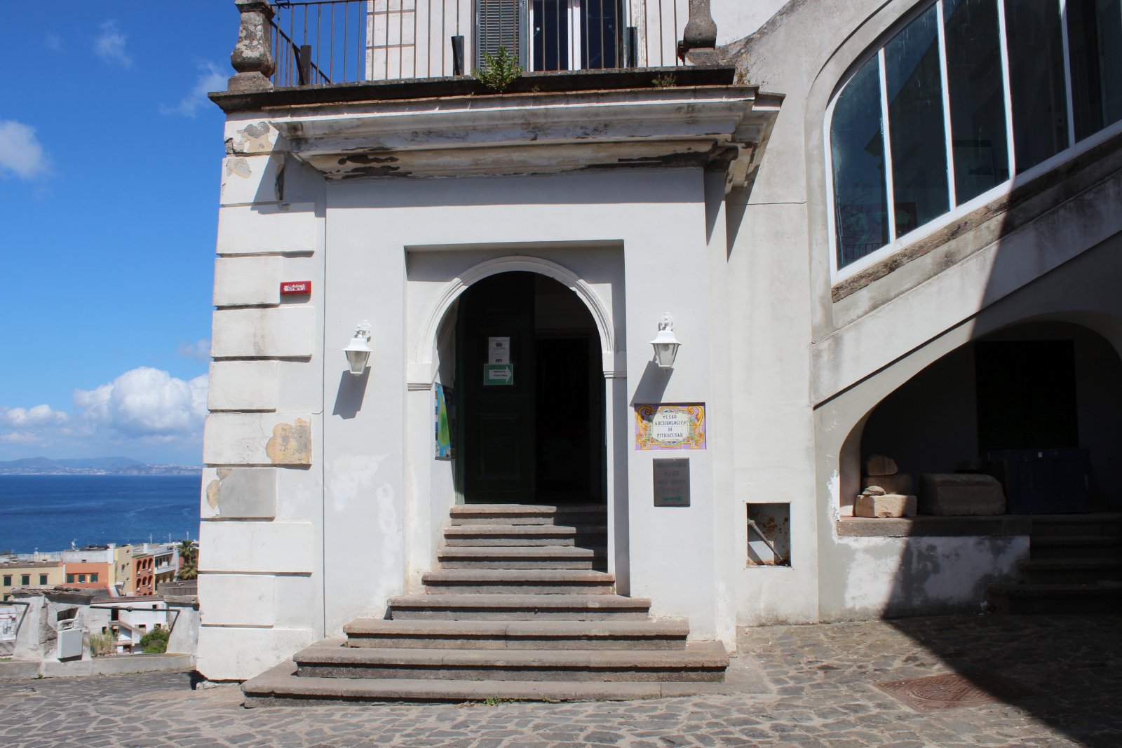 Ischia: Museo de Villa Arbusto - Lacco Ameno | Secret World Trip Planner