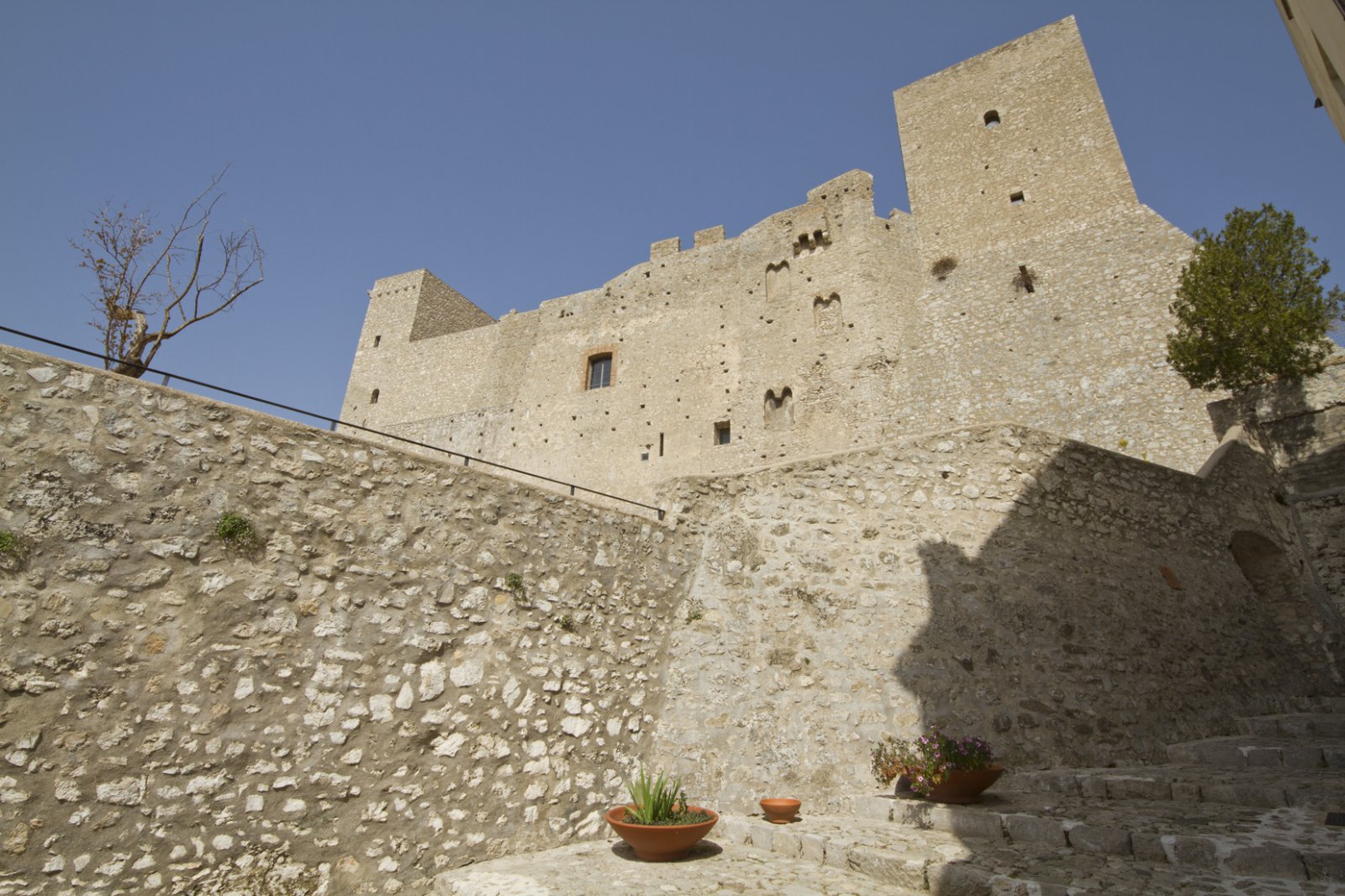 Itri , un petit poble italià - Itri | Secret World Trip Planner