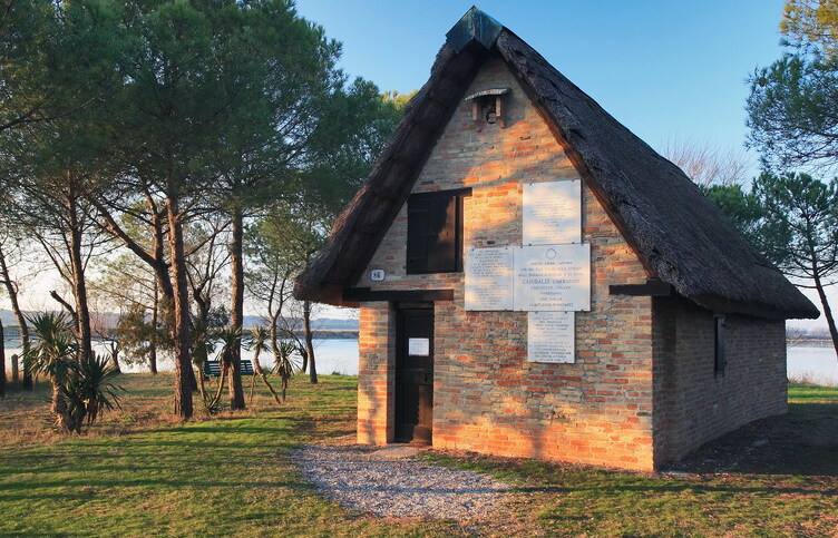 Museo Capanno Garibaldi - Area Industriale | Secret World Trip Planner