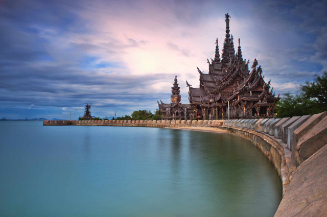 Santuario de la Verdad - Muang Pattaya | Secret World Trip Planner