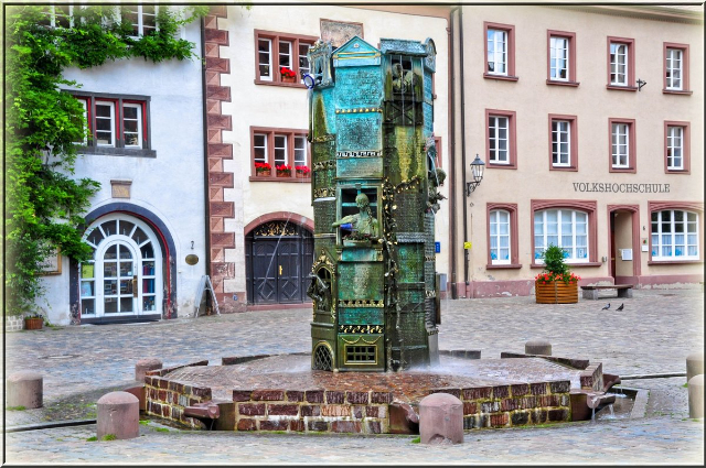 뮌스터 분수 Villingen - Villingen-Schwenningen | Secret World Trip Planner