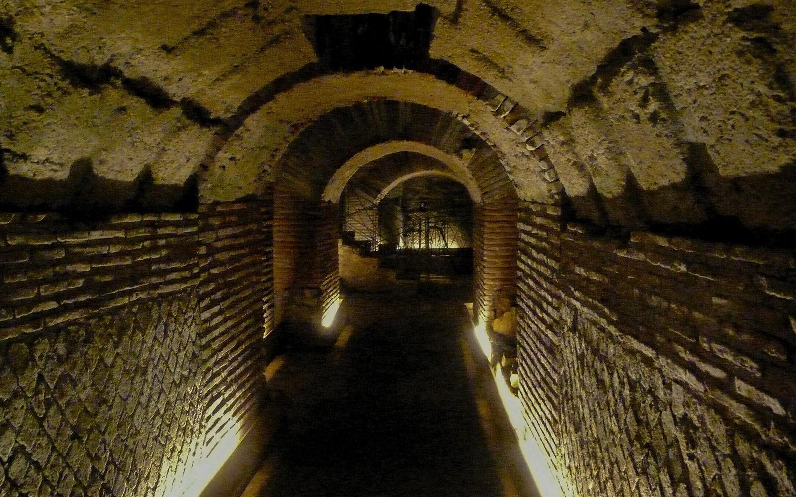 Napoli Sotterranea - Napoli | Secret World Trip Planner