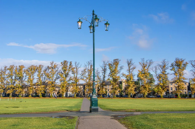 રિયાલિટી ચેકપોઇન્ટ - Cambridge CB1 1PN | Secret World Trip Planner