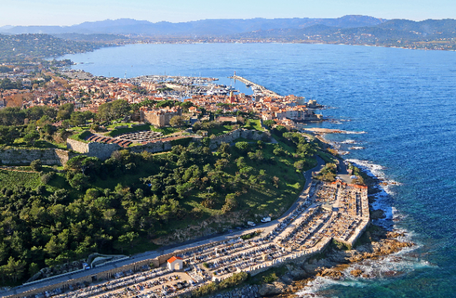 Цытадэль - Saint-Tropez | Secret World Trip Planner