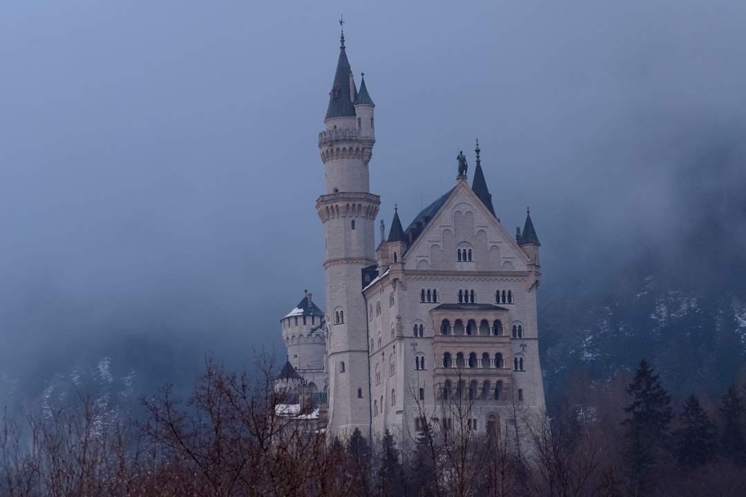 Secret World vs TripIt in Hannover: The Best Trip Planner - Hannover | Secret World Trip Planner
