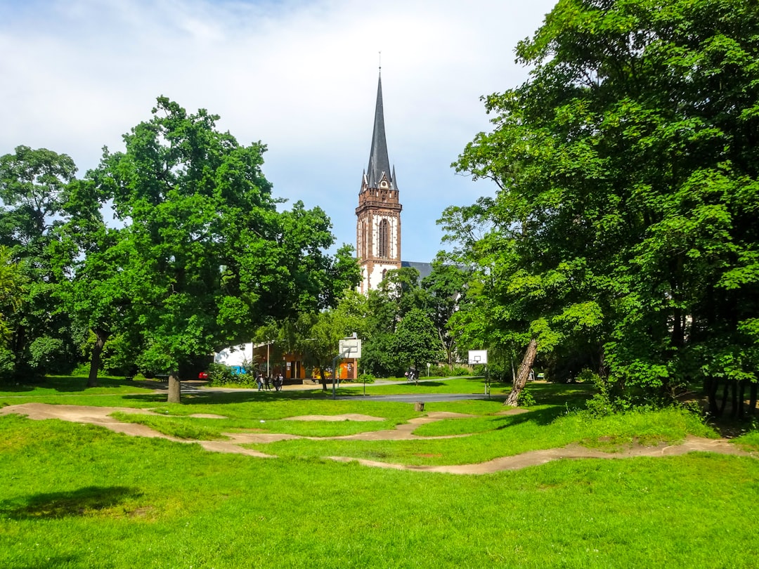 Secret World vs TripIt a Wiesbaden: Der beste Reiseplaner 2026 - Wiesbaden | Secret World Trip Planner