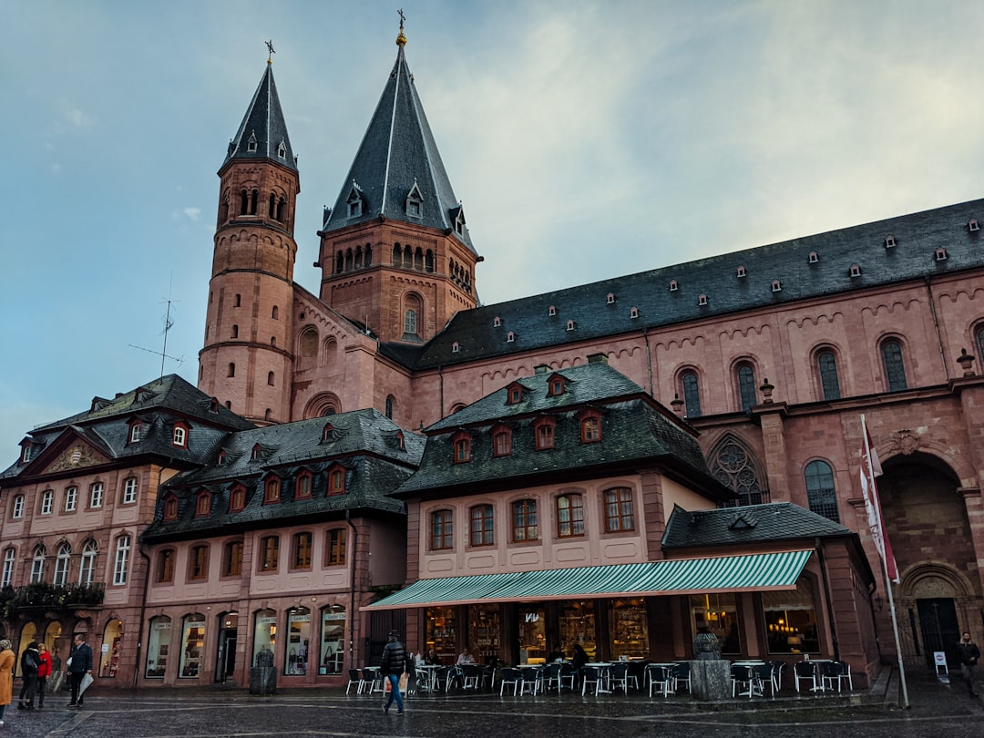 Wanderlog Alternativen für Mainz 2026: Secret World AI Trip Planner - Mainz | Secret World Trip Planner
