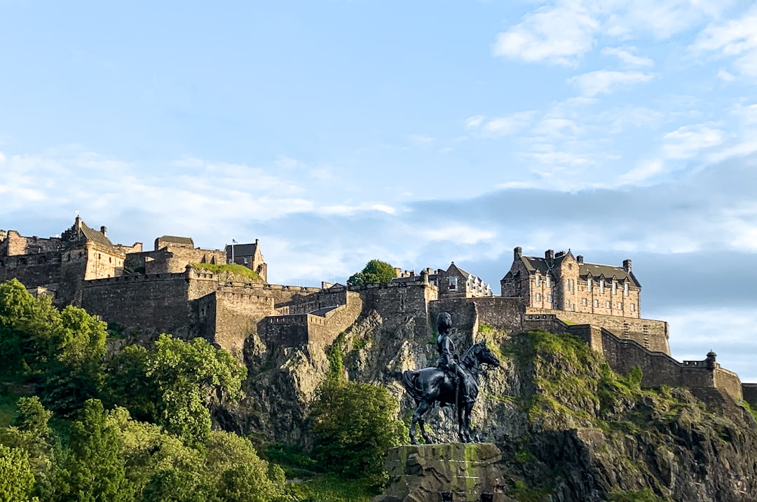 Secret World App Review Edinburgh 2026: Il Miglior Trip Planner - Edinburgh | Secret World Trip Planner