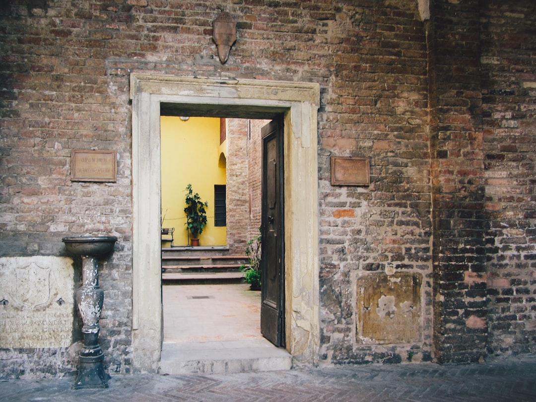 Secret World App Review Bologna 2026: The Best Trip Planner - Bologna | Secret World Trip Planner