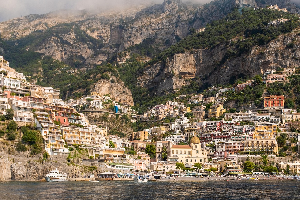 Best Travel Apps for Amalfi 2026: Discover Secret World - Amalfi | Secret World Trip Planner