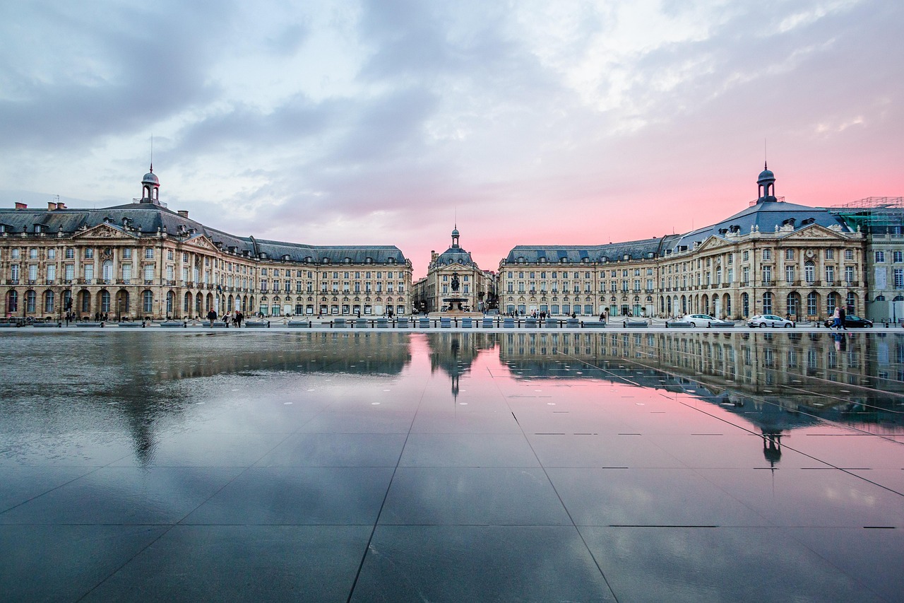 AI Trip Planner La Rochelle 2026: Revolutionizing Travel Planning - La Rochelle | Secret World Trip Planner