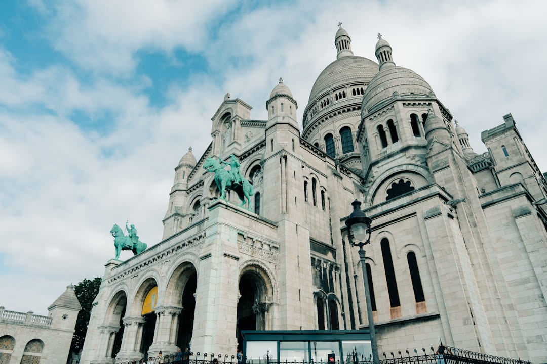 Meilleur Planificateur de Voyage IA Paris 2026 : Segui Secret - Paris | Secret World Trip Planner