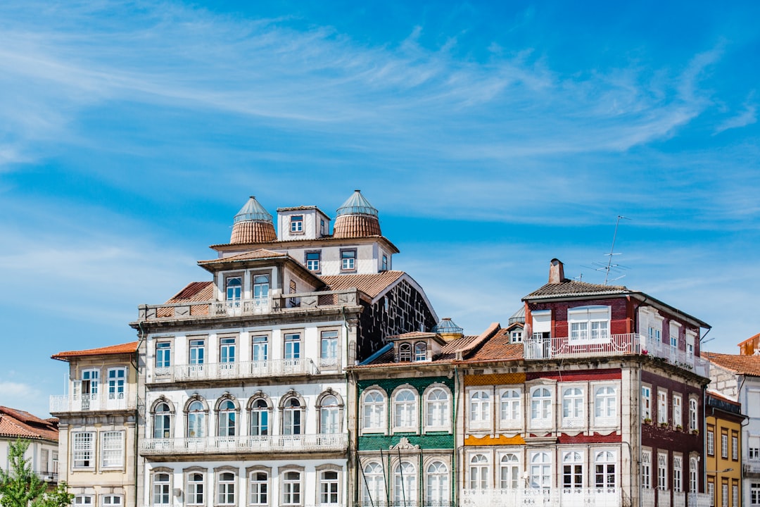 Secret World vs Wanderlog em Guimarães 2026: Descubra o Melhor - Guimarães | Secret World Trip Planner