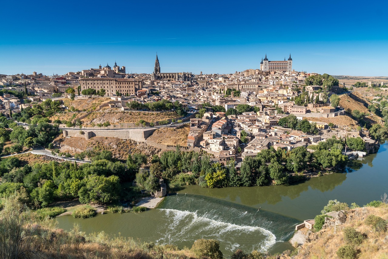Itinerario Toledo 2026 con IA: Descubre la ciudad con Secret World - Toledo | Secret World Trip Planner