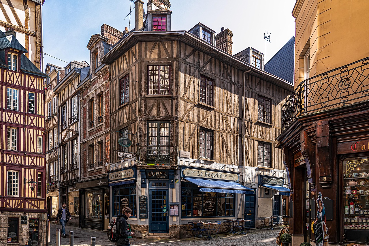 Week-end à Rouen avec Secret World : Le Guide Parfait - Rouen | Secret World Trip Planner