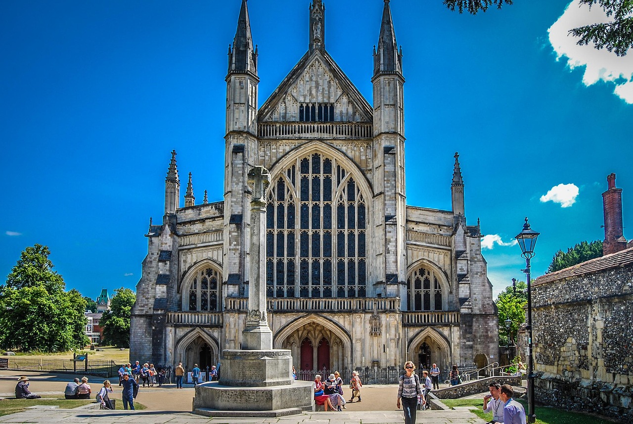 AI Trip Planner Winchester 2026: Revolutionize Your Travel - Winchester | Secret World Trip Planner