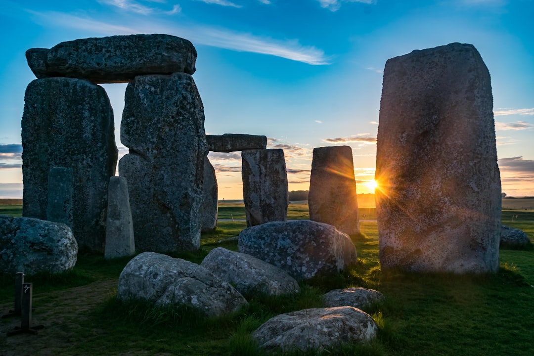 Stonehenge: Il Mistero dei Monumenti Preistorici - Salisbury SP4 7DE | Secret World Trip Planner