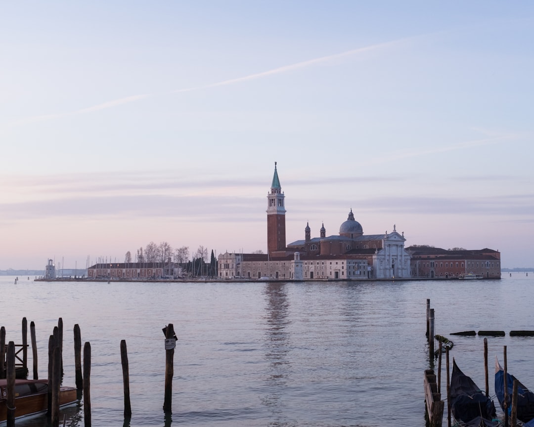 Planificador de Viajes AI 2026: Revoluciona tus Viajes en Venecia - Venezia | Secret World Trip Planner