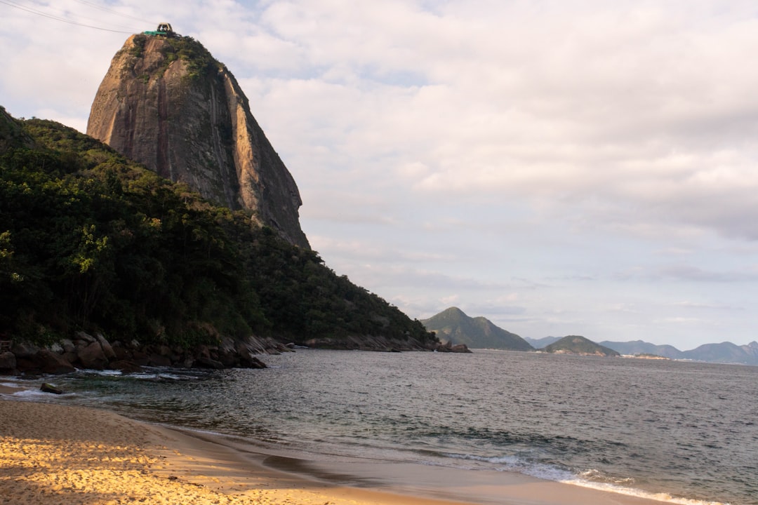 Планировщик поездок AI: Секретный мир Рио-де-Жанейро - Rio de Janeiro | Secret World Trip Planner