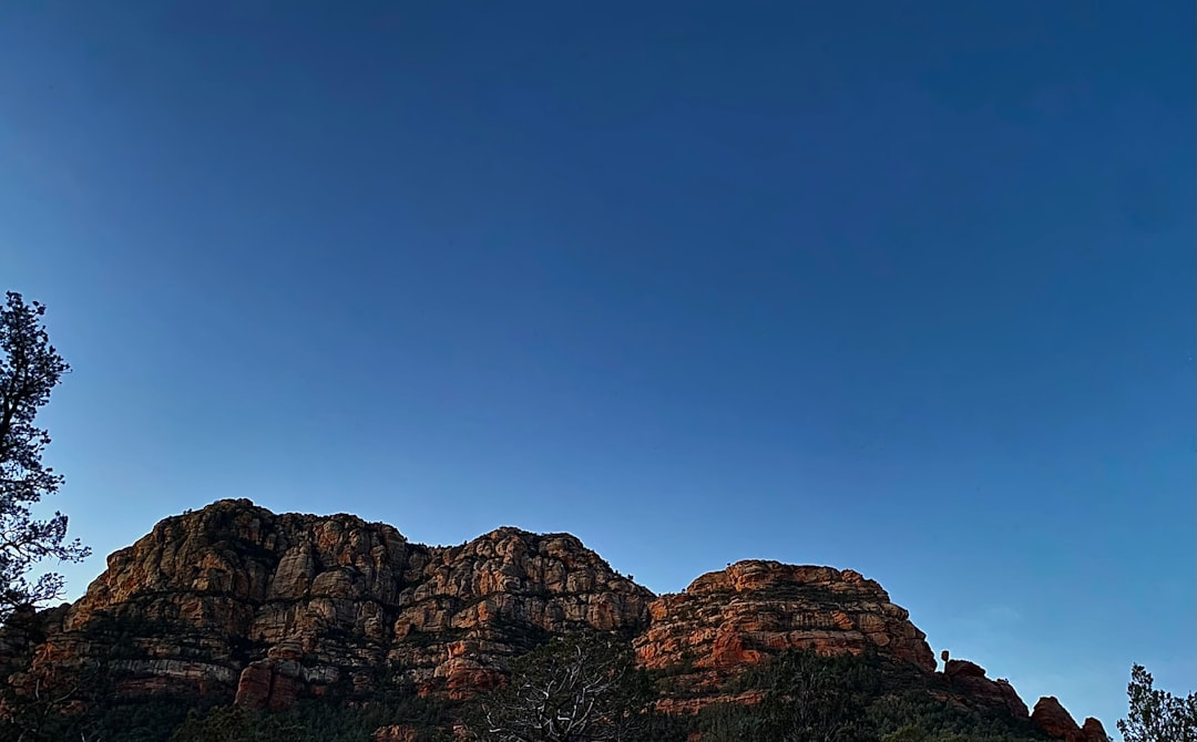 Descubre el Puente del Diablo en Sedona: Aventura Natural - Devil's Bridge Trail | Secret World Trip Planner