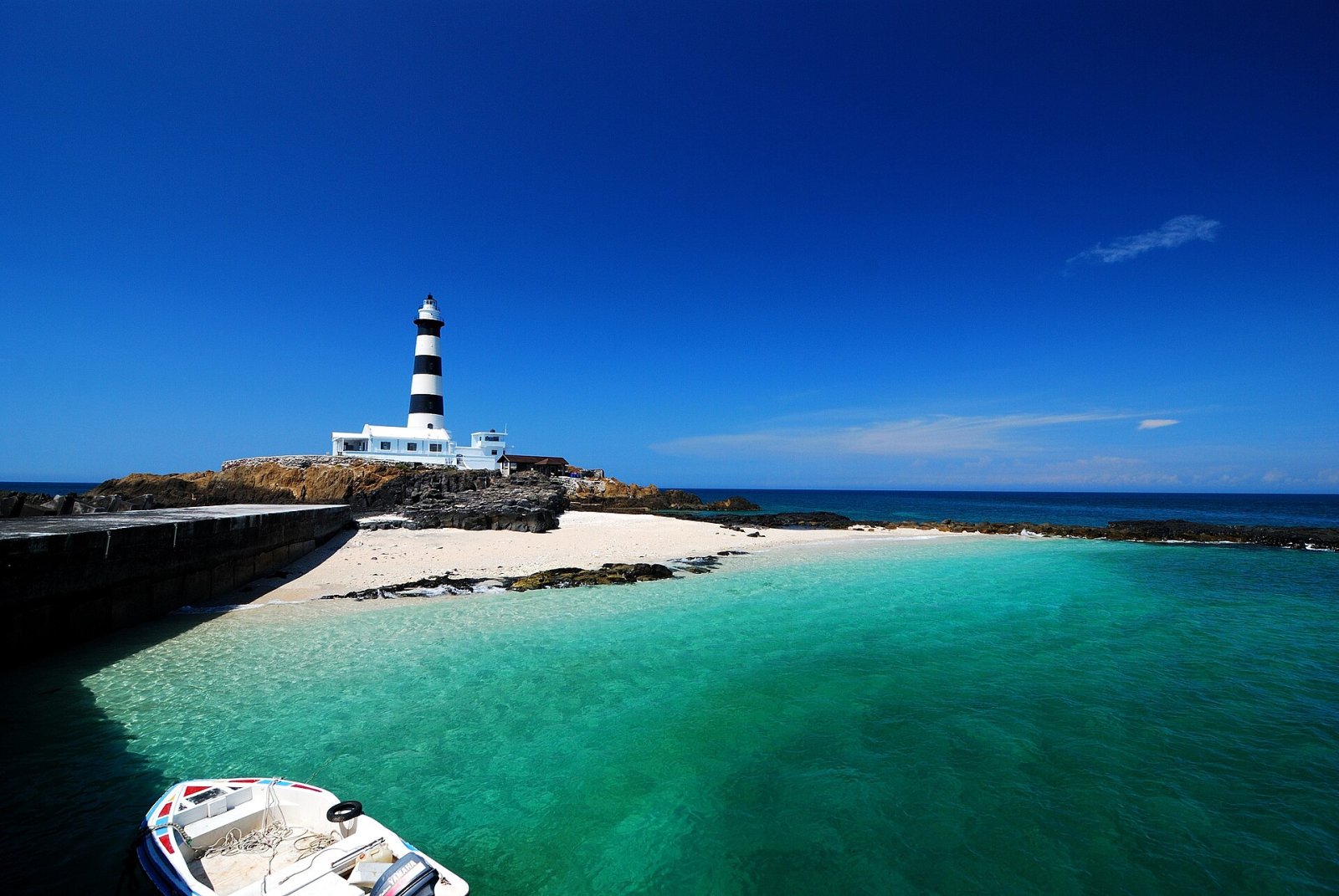 Discover the Mudouyu Lighthouse: A Treasure of Taiwan