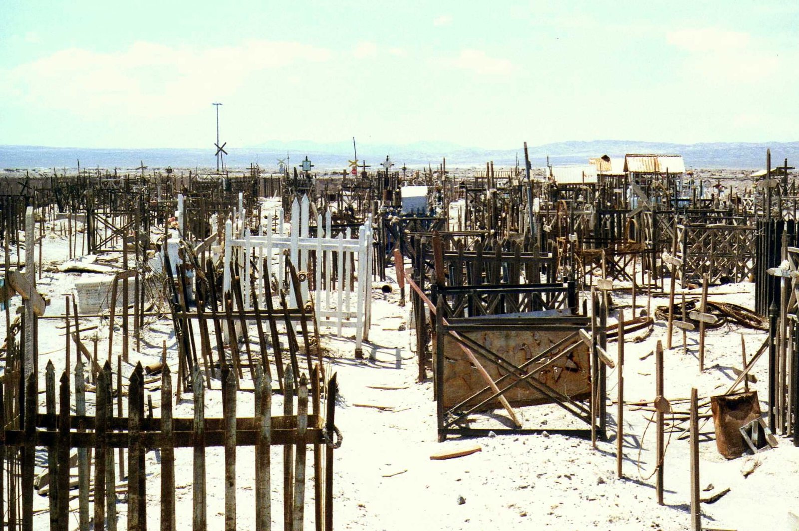 Visitez l'Oficina Salitrera Chacabuco : un voyage dans l'histoire chilienne | Secret World Trip Planner