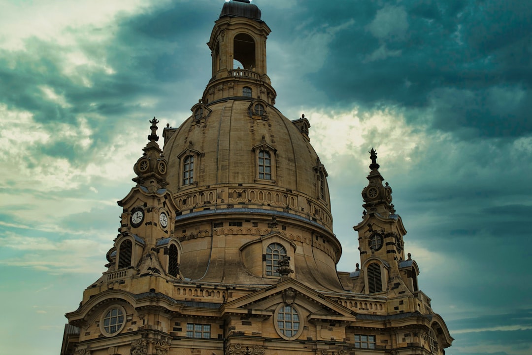 Scopri la Frauenkirche di Dresda: simbolo di rinascita e cultura - Dresden | Secret World Trip Planner
