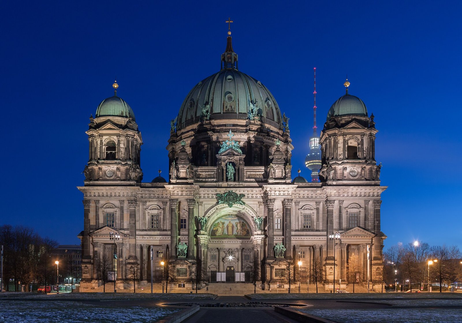 Descubre la Catedral de Berlín: una obra maestra de cultura e historia - Berlin | Secret World Trip Planner