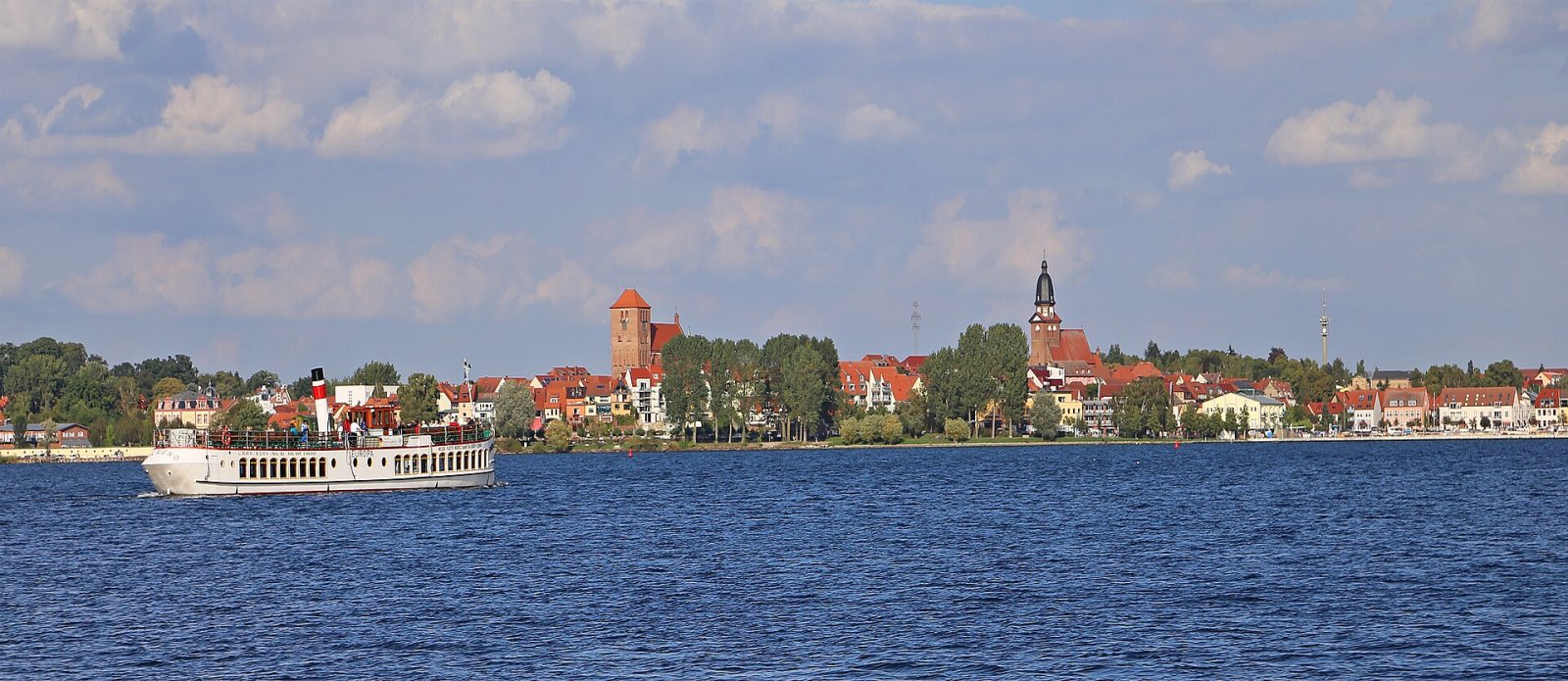 Scopri Müritz: il tesoro naturale della Germania — Waren