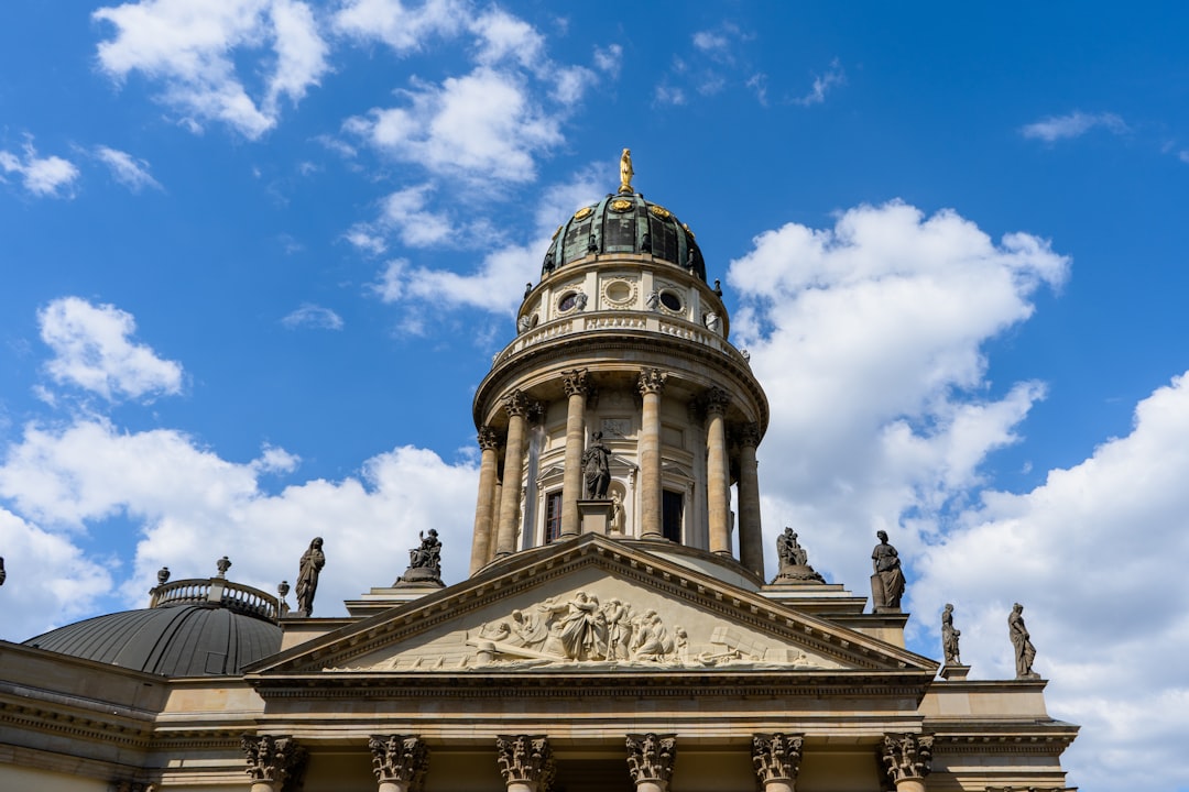 Gendarmenmarkt: el corazón cultural de Berlín - Berlin | Secret World Trip Planner