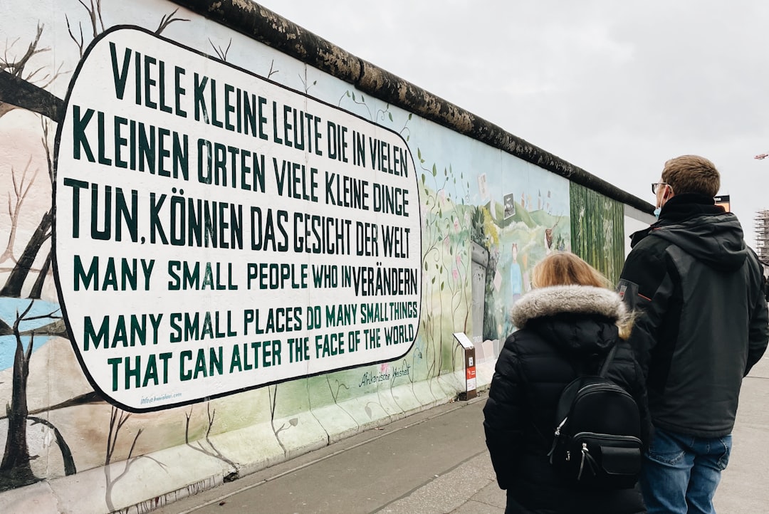Descubra a East Side Gallery: uma viagem pela história de Berlim - Berlin | Secret World Trip Planner
