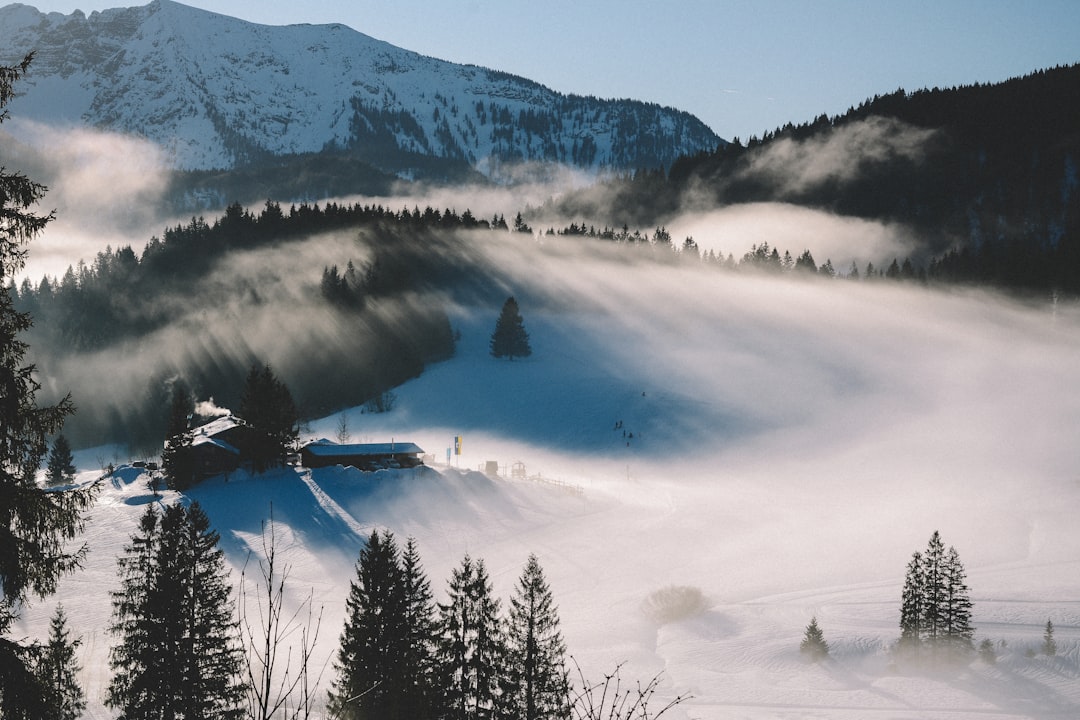 シュリールゼーを発見：バイエルンの楽園の一角 - Schliersee | Secret World Trip Planner