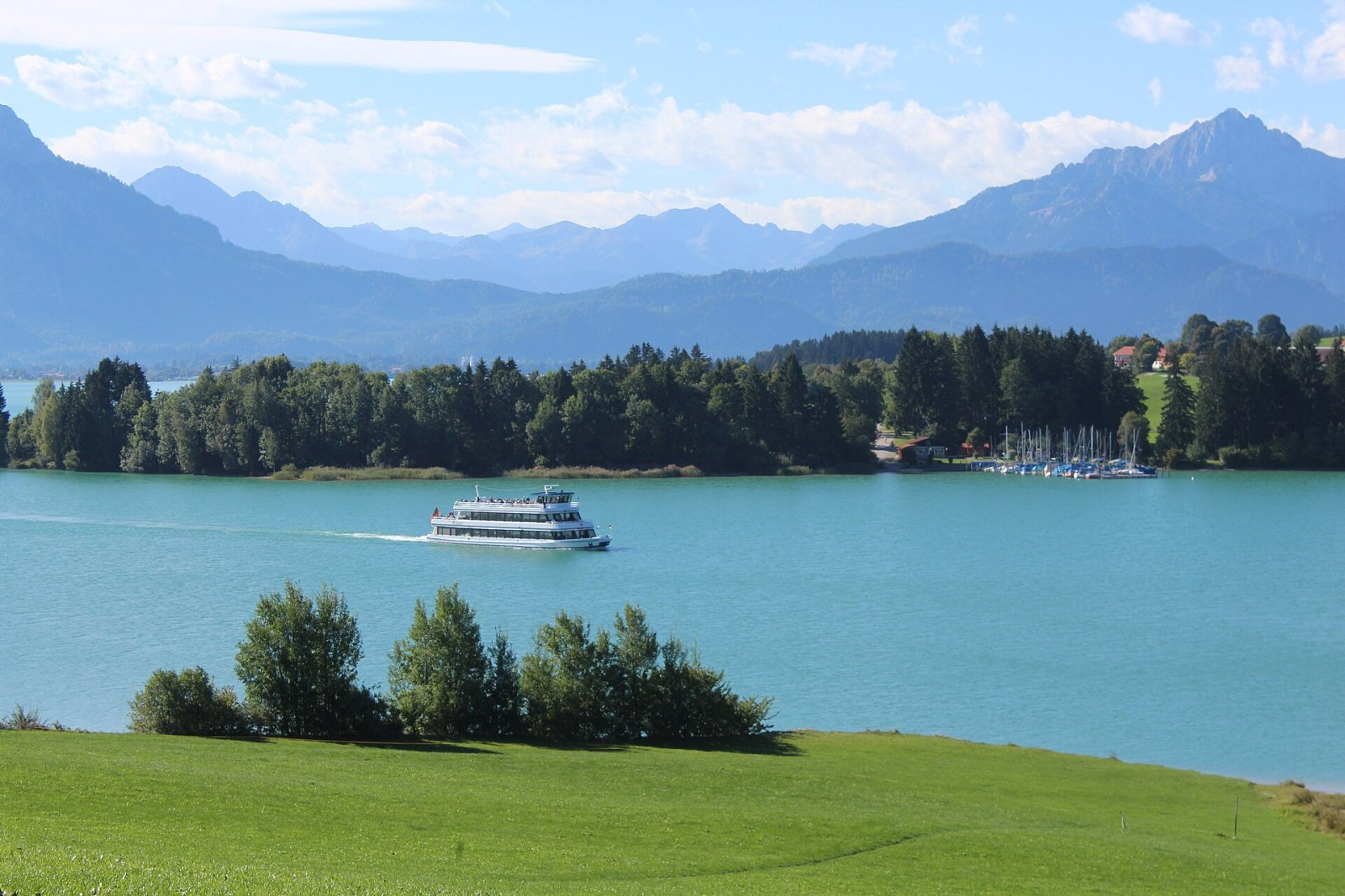 포르겐제: 바이에른의 천국 같은 곳 - Rieden am Forggensee | Secret World Trip Planner