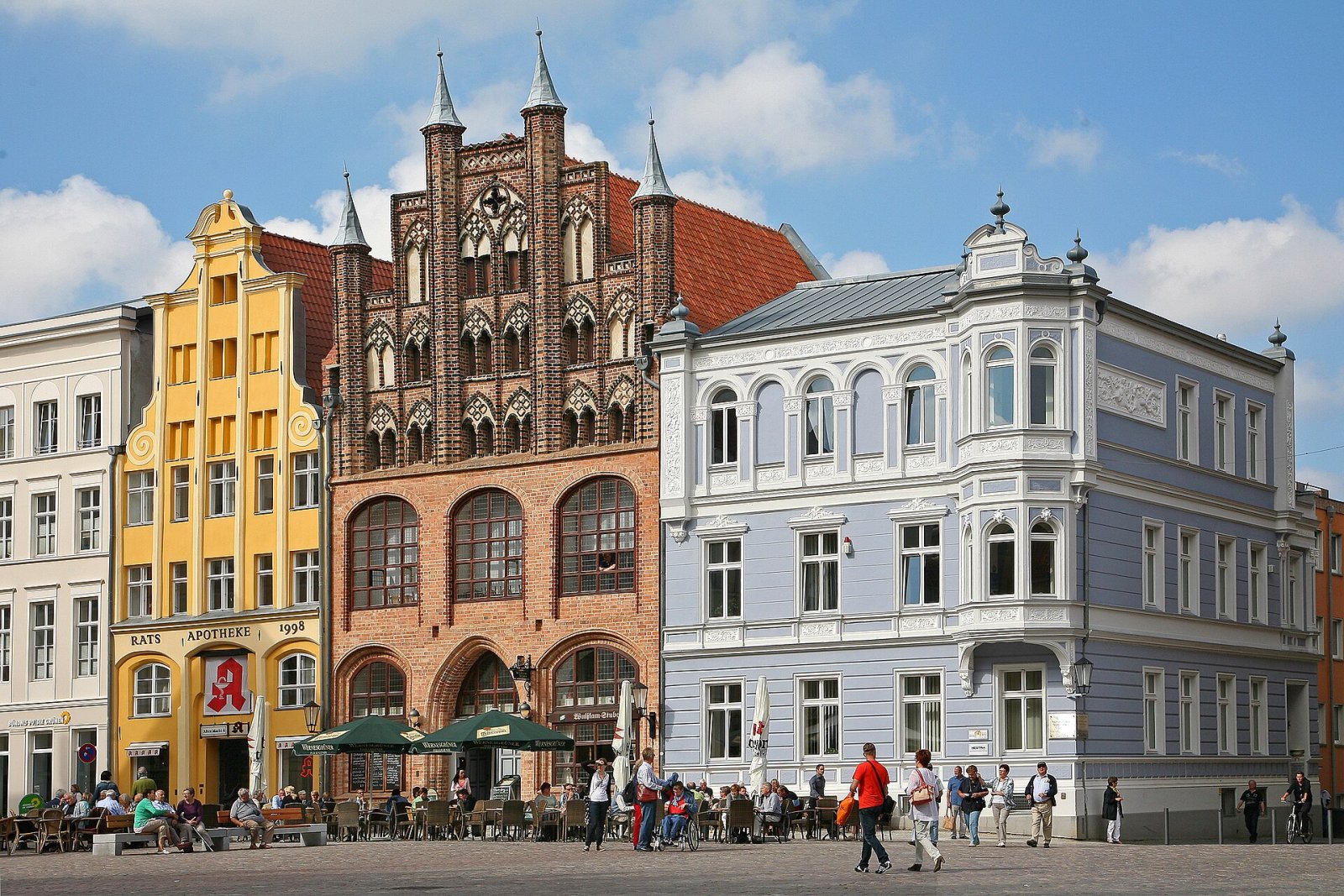 Découvrez la vieille ville de Stralsund : un trésor historique en Allemagne - Stralsund | Secret World Trip Planner