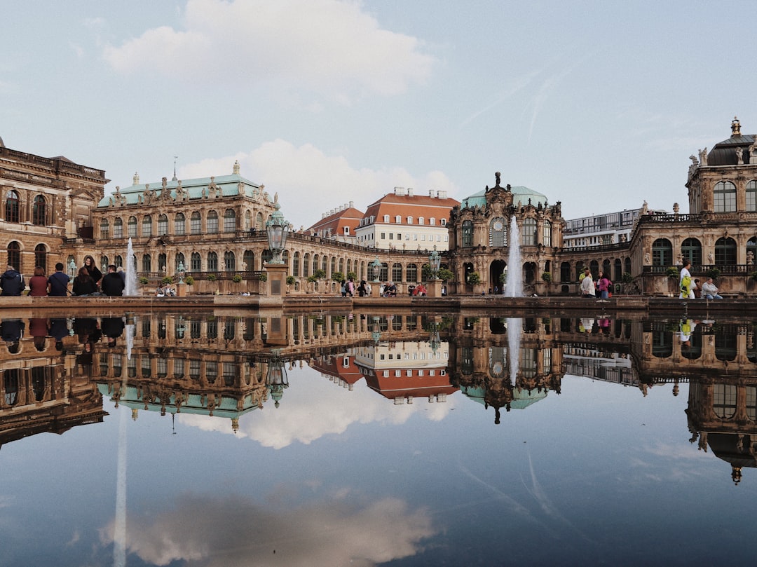 Dresden Zwinger: Uma Obra-Prima de Arte e História na Saxônia - Dresden | Secret World Trip Planner