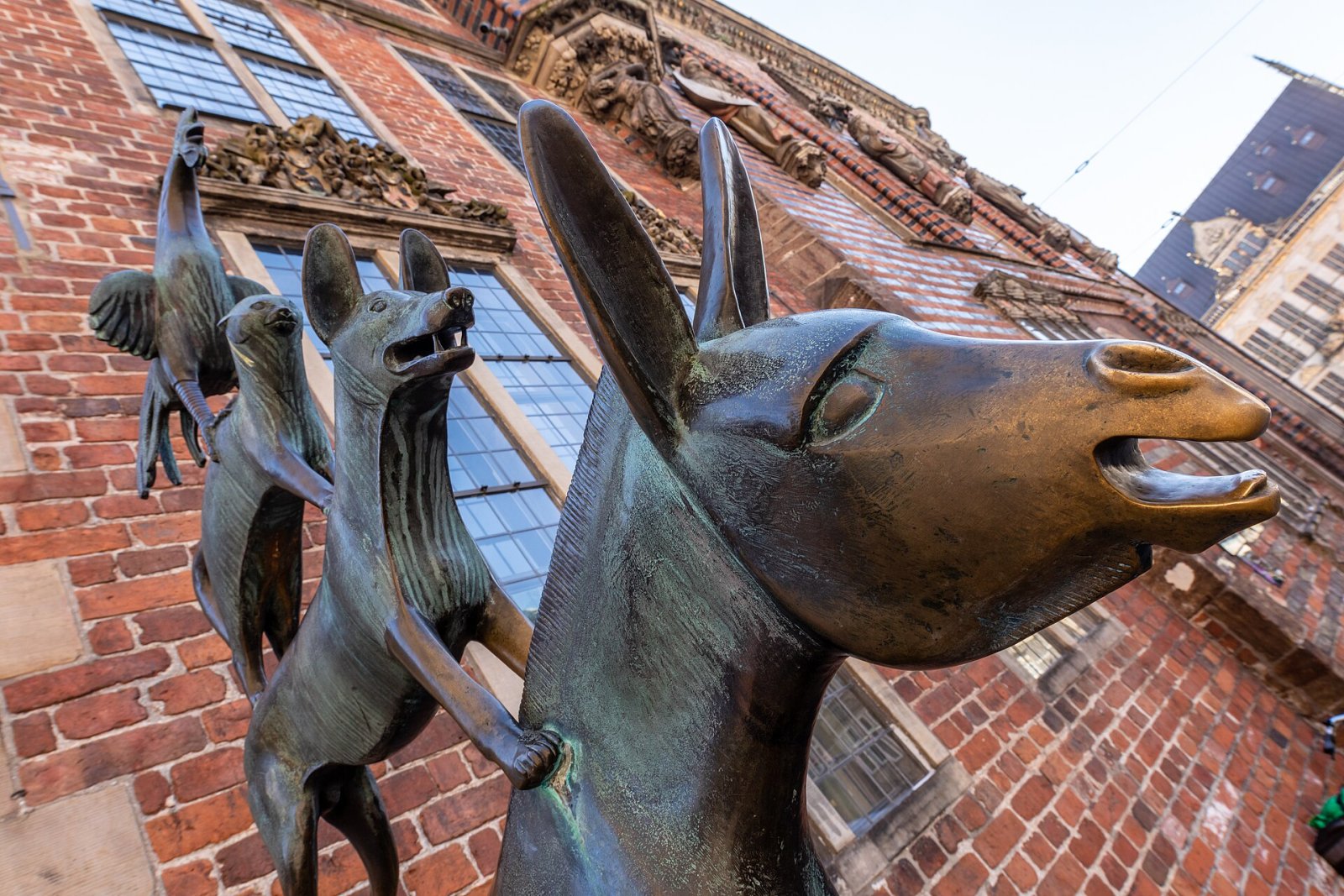 Découvrez la statue de Roland à Brême : histoire et signification - Bremen | Secret World Trip Planner