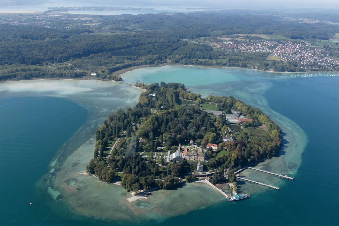 Discover Mainau Island: A Natural Paradise on Lake Constance - Konstanz | Secret World Trip Planner