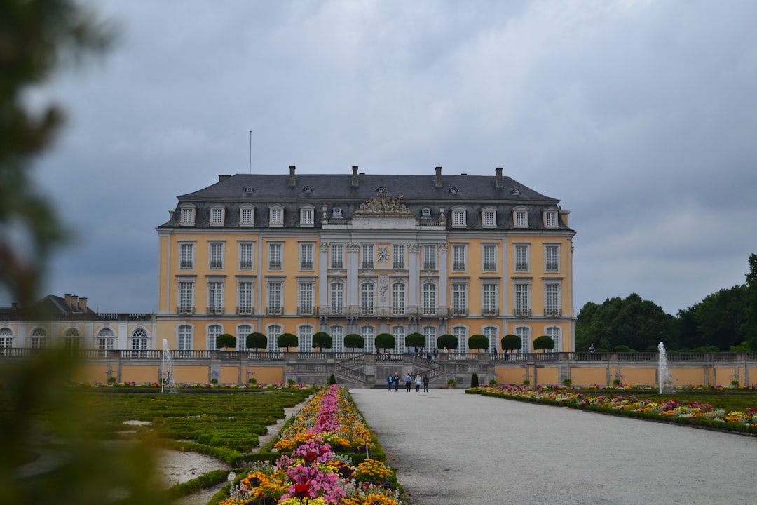 Découvrez Schloss Augustusburg : un joyau baroque à Brühl — Brühl