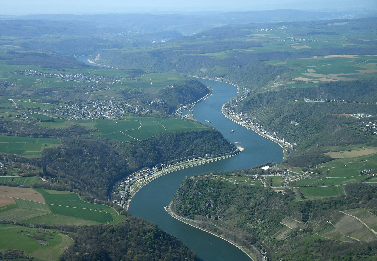 Scopri la Valle del Reno e la Loreley a Sankt Goarshausen - Urbar | Secret World Trip Planner