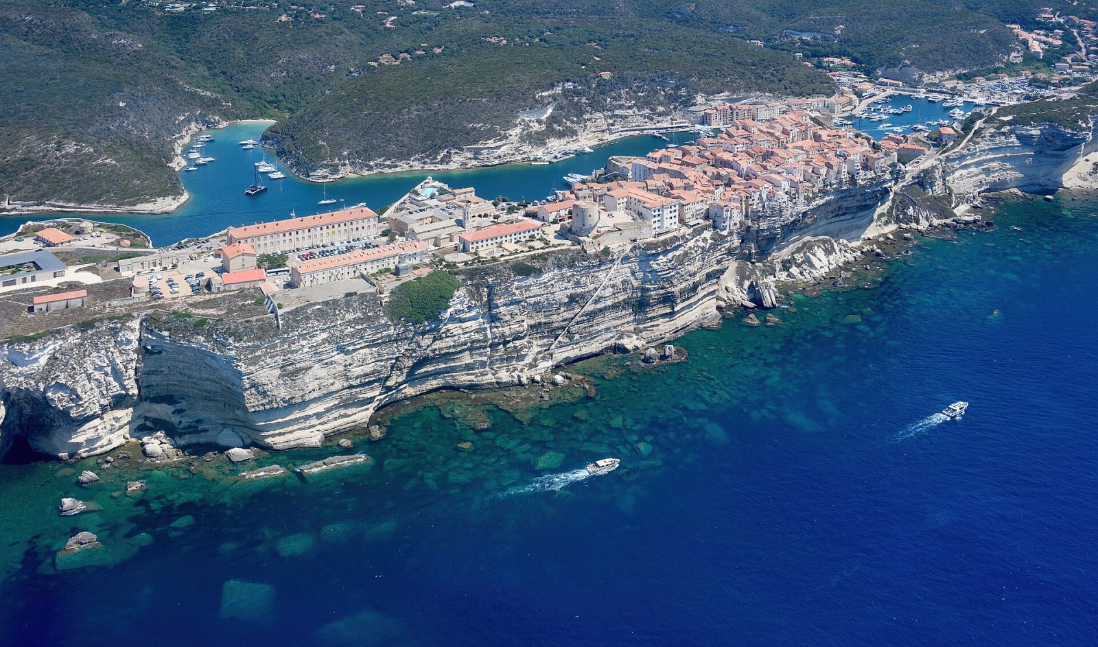 Discovering Bonifacio: the Pearl of Corsica Between History and Natural Beauty - Bonifacio | Secret World Trip Planner