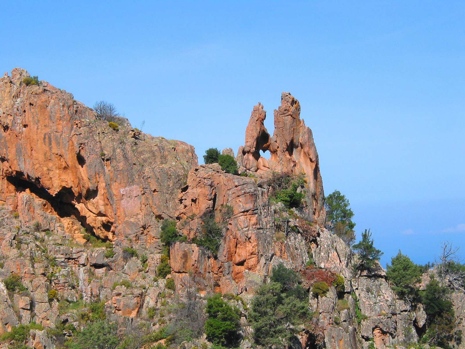 Découvrez les Calanques de Piana : un joyau naturel en Corse - Piana | Secret World Trip Planner