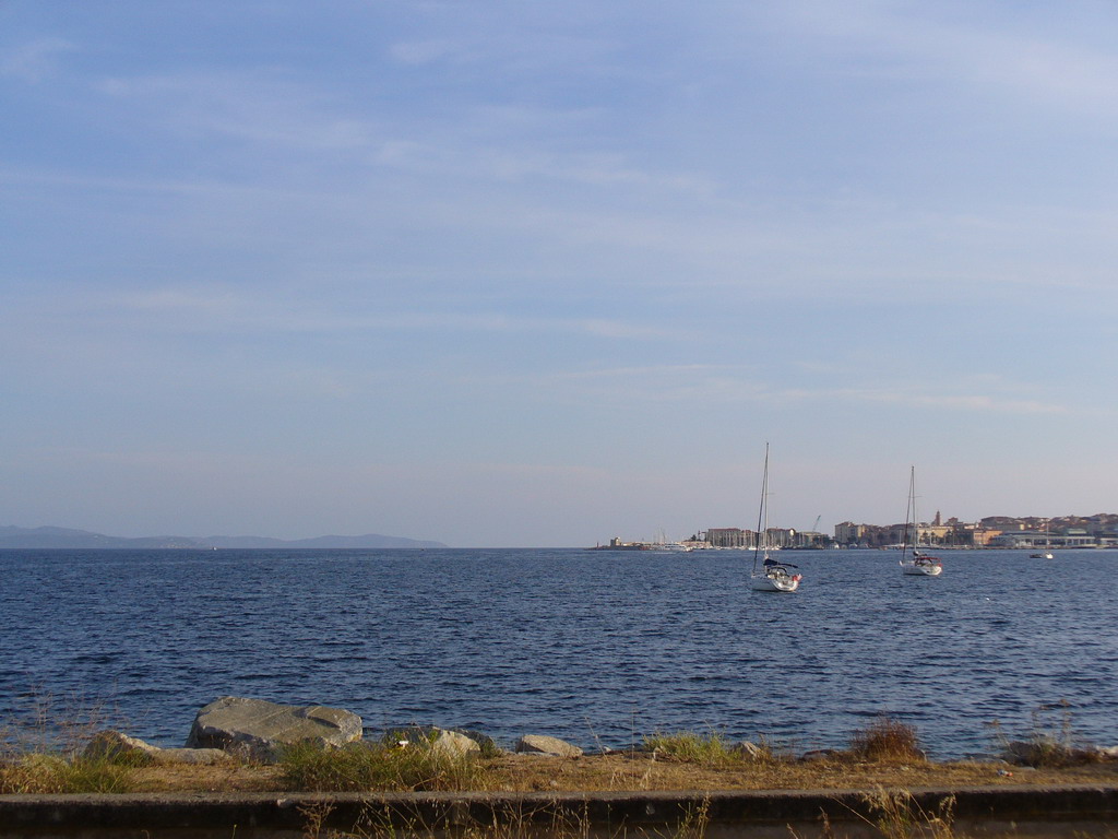 Descubre el Golfe d'Ajaccio: una joya natural de Córcega - 8 Bd Pascal Rossini | Secret World Trip Planner